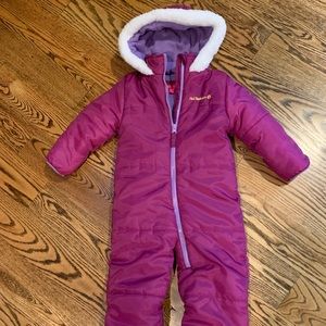COPY - Toddler snowsuit - like new!